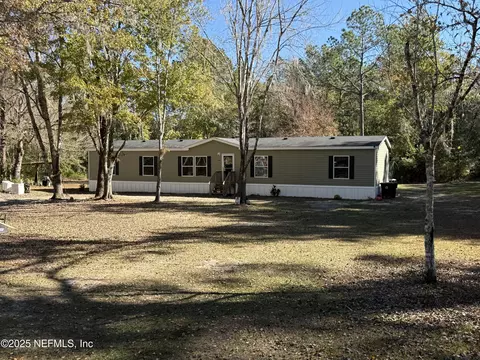 4527 Bondarenko Rd, Keystone Heights, FL 32656