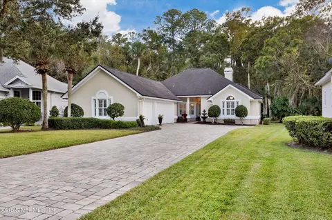 125 Deer Lake Dr, Ponte Vedra Beach, FL 32082