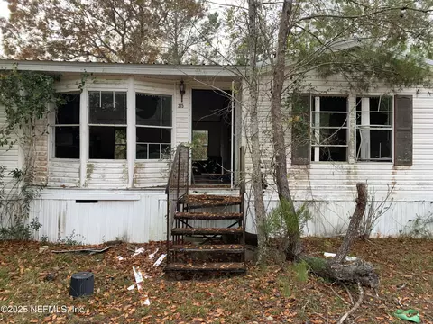 215 Himalayan St, Interlachen, FL 32148