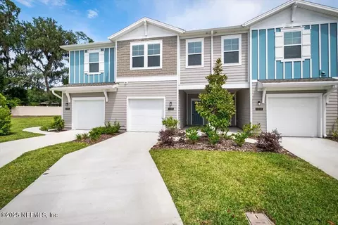 1253 Beach Dune Dr, Jacksonville, FL 32233