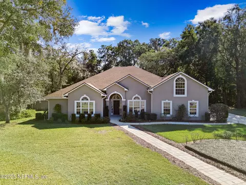 2421 Hawkcrest Dr E, Saint Johns, FL 32259