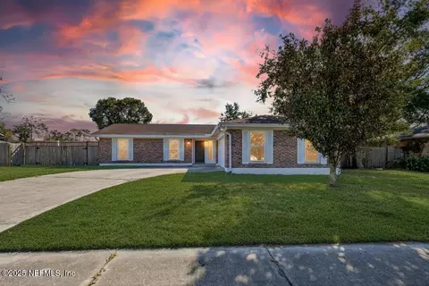 8240 Springtree Rd, Jacksonville, FL 32210