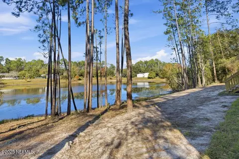 156 Wallace St, Interlachen, FL 32148 photo 8