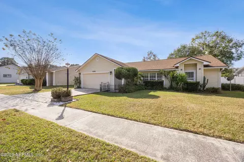 8056 Cumberland Gap Trl N, Jacksonville, FL 32244