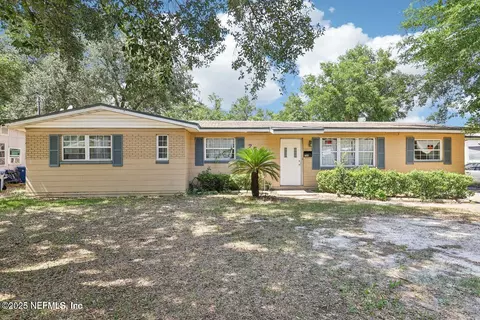 7549 Quitina Dr, Jacksonville, FL 32277