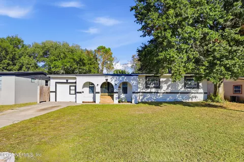 3517 Cesery Blvd, Jacksonville, FL 32277