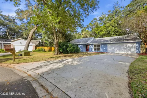 724 Camellia Terrace Ct S, Neptune Beach, FL 32266