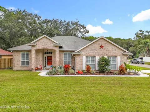 1049 Flora Parke Dr, Saint Johns, FL 32259