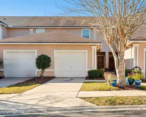 877 Southern Creek Dr, Saint Johns, FL 32259
