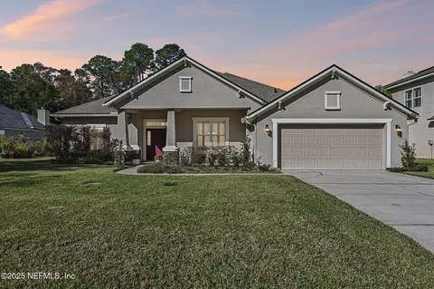 8268 Autumnwind Dr, Jacksonville, FL 32218
