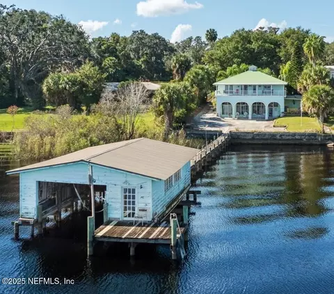 259 S Prospect St, Crescent City, FL 32112