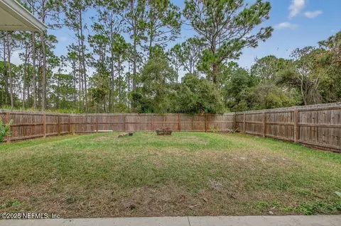 Exterior - 932 Puryear St, Saint Augustine, FL 32084 photo 1 of 2