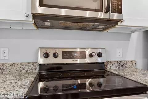 Kitchen - 932 Puryear St, Saint Augustine, FL 32084 photo 3 of 3