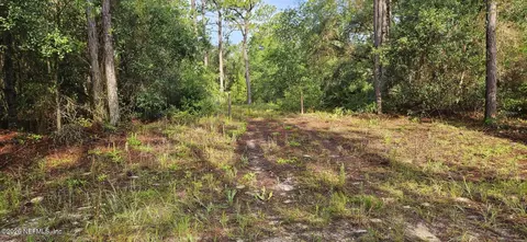 411 Incline Rd, Satsuma, FL 32189