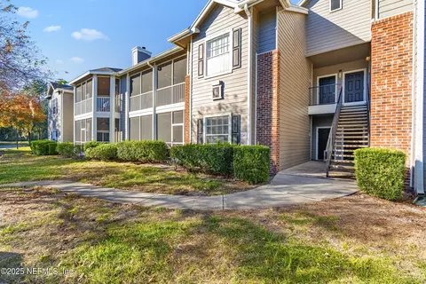 10000 Gate Pkwy #613, Jacksonville, FL 32246
