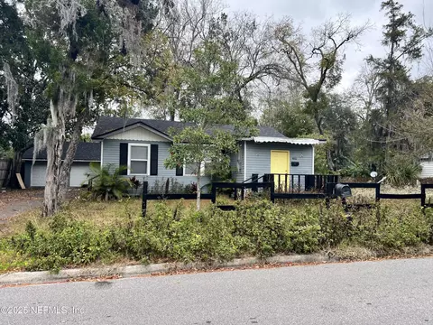 4833 College St, Jacksonville, FL 32205