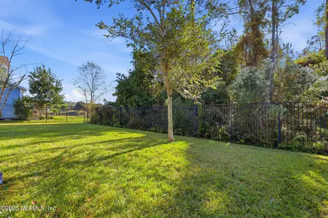 Exterior - 105 Crown Colony Rd, Saint Augustine, FL 32092 photo 7 of 12