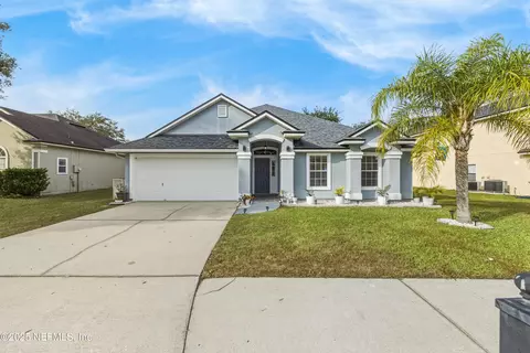 13946 Fish Eagle Dr E, Jacksonville, FL 32226