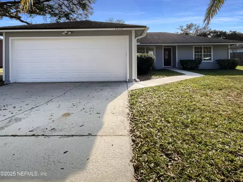 2432 Ambrosia Dr, Middleburg, FL 32068