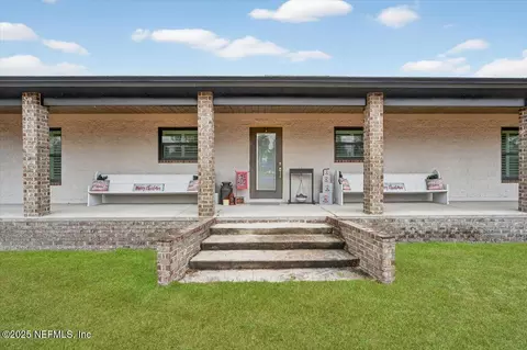 14189 Glen Farms Dr, Glen Saint Mary, FL 32040