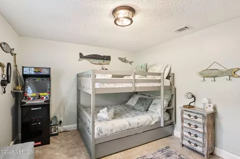 Bedroom - 409 Seventeenth St, Saint Augustine, FL 32084 photo 2 of 7