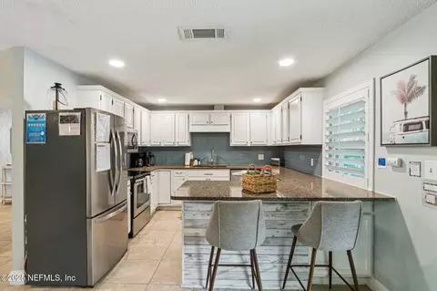 Kitchen - 409 Seventeenth St, Saint Augustine, FL 32084 photo 6 of 6