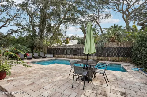Exterior - 409 Seventeenth St, Saint Augustine, FL 32084 photo 5 of 13