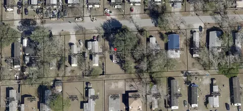 8428 Nussbaum Dr, Jacksonville, FL 32210