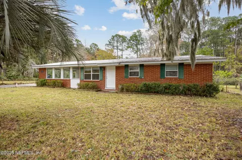 12061 Pulaski Rd, Jacksonville, FL 32218