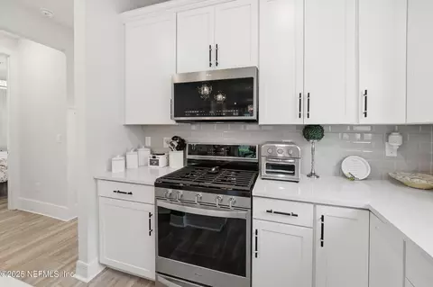 Kitchen - 55 Fairlake Cir, Saint Augustine, FL 32092 photo 5 of 5