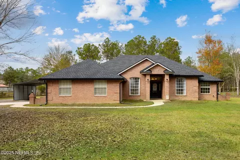 8415 Plantation Rd, Macclenny, FL 32063