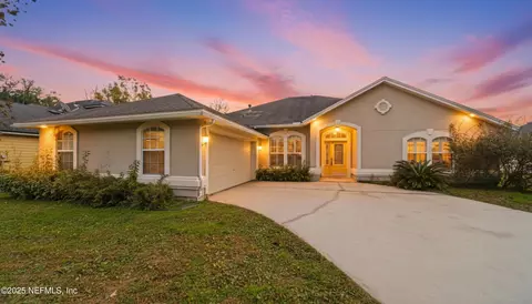 550 Alice Cove Ct, Jacksonville, FL 32218