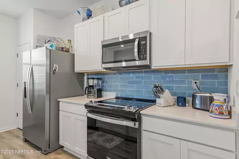 Kitchen - 75 Crisanto Rd, Saint Augustine, FL 32084 photo 3 of 4