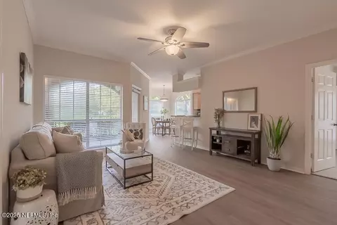 10961 Burnt Mill Rd #1218, Jacksonville, FL 32256