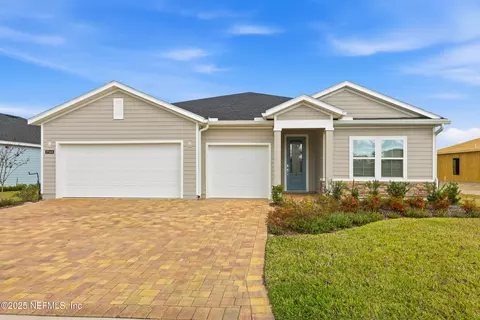 2761 Firelight Ln, Green Cove Springs, FL 32043