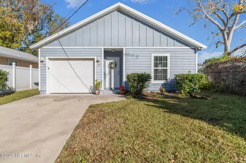66 Julia St, Saint Augustine, FL 32084
