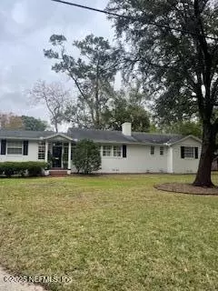 4437 Chippewa Dr, Jacksonville, FL 32210