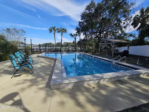 1307 River Hills Cir #16, Jacksonville, FL 32211