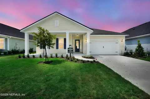 323 Sawgrass Dr, Yulee, FL 32097