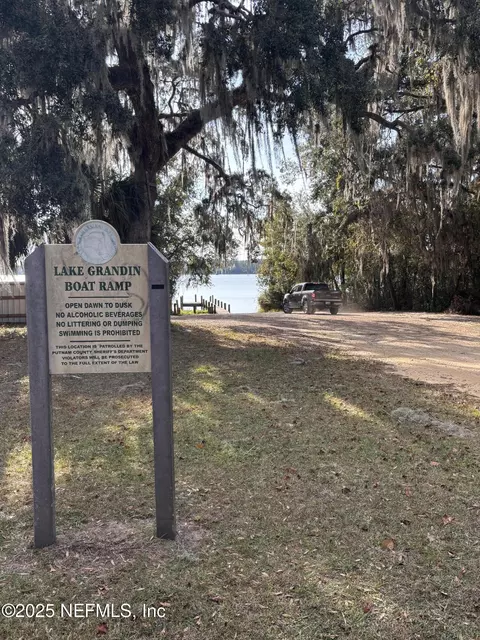 0 Jernigan St, Interlachen, FL 32148