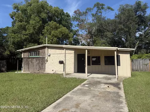3944 Cobalt Ave E, Jacksonville, FL 32210