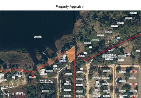 892 Lake Shore Ter, Interlachen, FL 32148