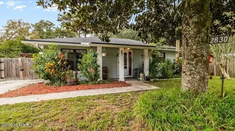 2830 Parr Ct W, Jacksonville, FL 32216