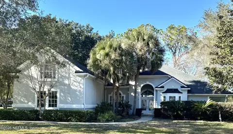 10098 Chester Lake Rd E, Jacksonville, FL 32256