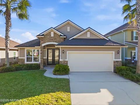 162 Queensland Cir, Jacksonville, FL 32081
