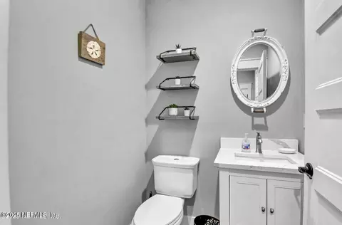 Bath - 88 Lincoln St, Saint Augustine, FL 32084 photo 2 of 5