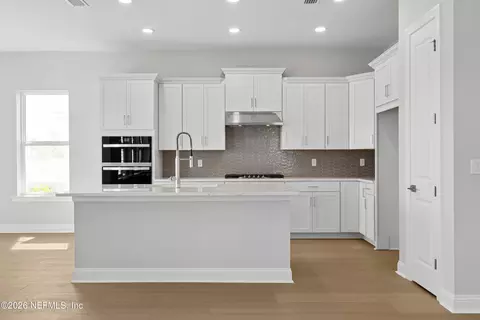 Kitchen - 331 Bedford Ter #119, Saint Augustine, FL 32092 photo 2 of 2