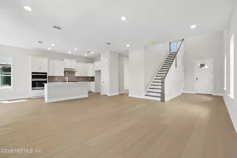 Living - 331 Bedford Ter #119, Saint Augustine, FL 32092 photo 1 of 1