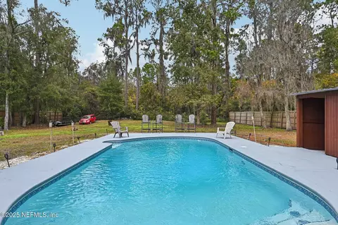 246 Six Pond Trl, Green Cove Springs, FL 32043
