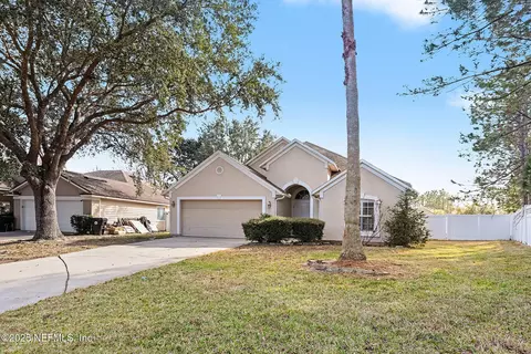 3353 Horseshoe Trail Dr, Orange Park, FL 32065